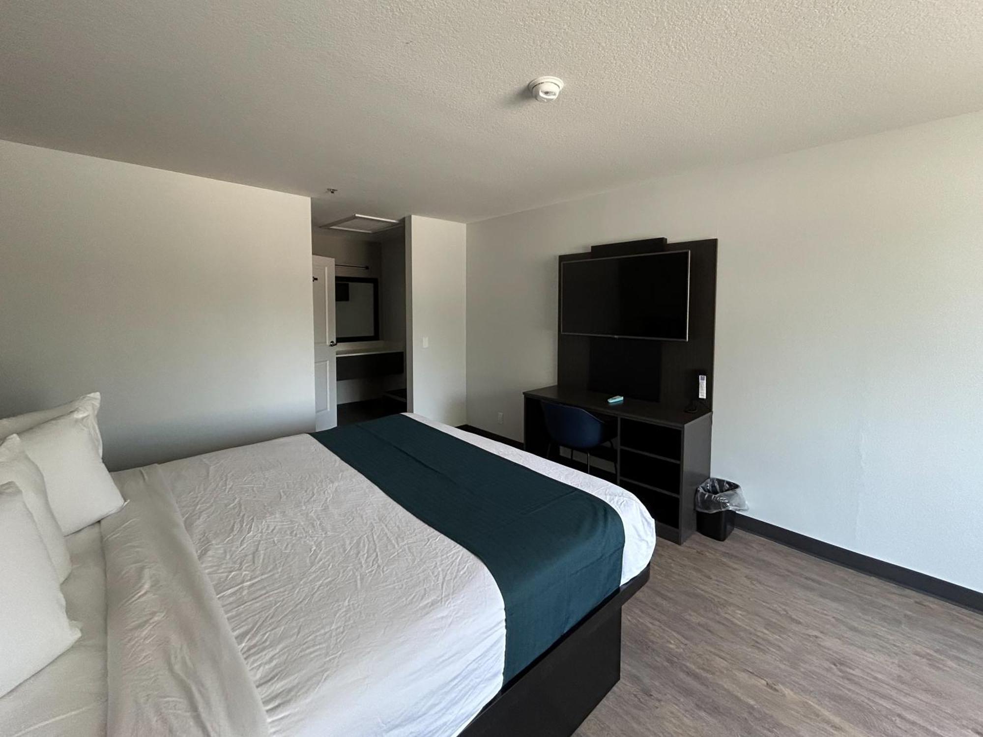 Motel 6 Lake Elsinore, Ca Экстерьер фото